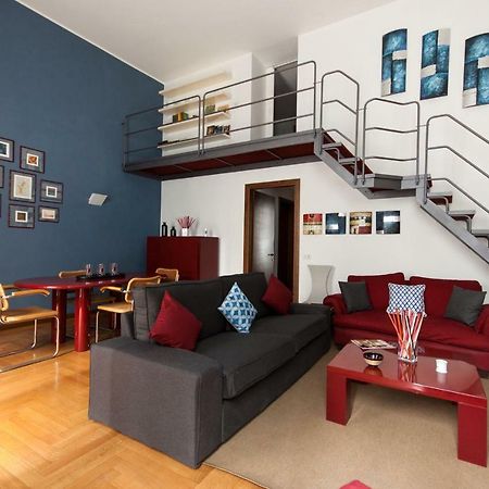 Fancy Blue Duomo Duplex Apartement Milan Luaran gambar