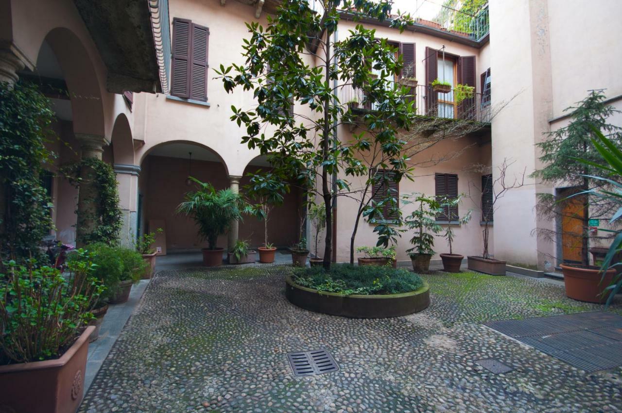 Fancy Blue Duomo Duplex Apartement Milan Luaran gambar