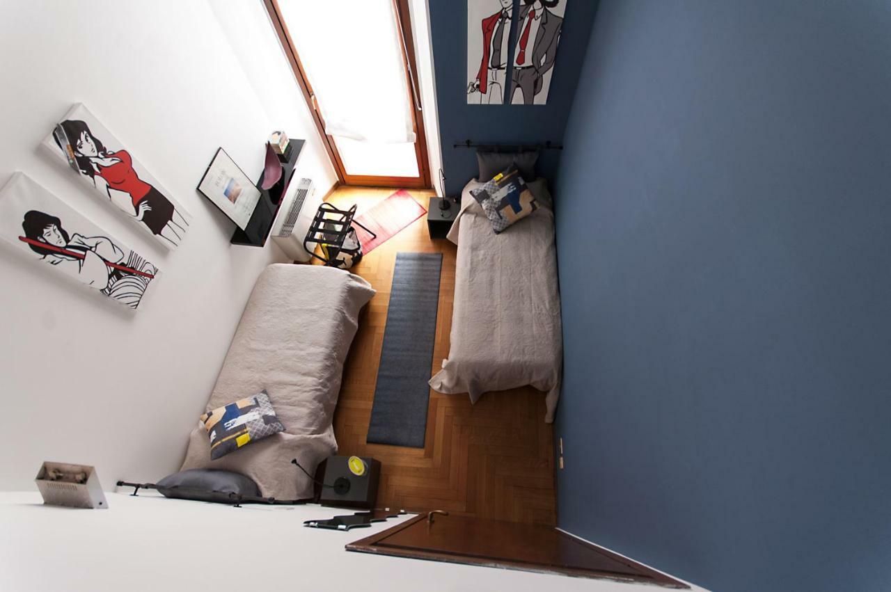 Fancy Blue Duomo Duplex Apartement Milan Luaran gambar