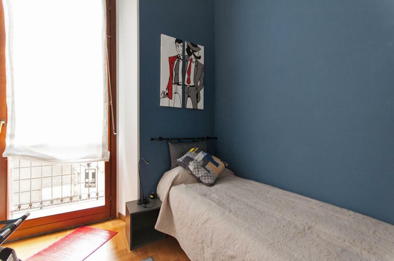 Fancy Blue Duomo Duplex Apartement Milan Luaran gambar