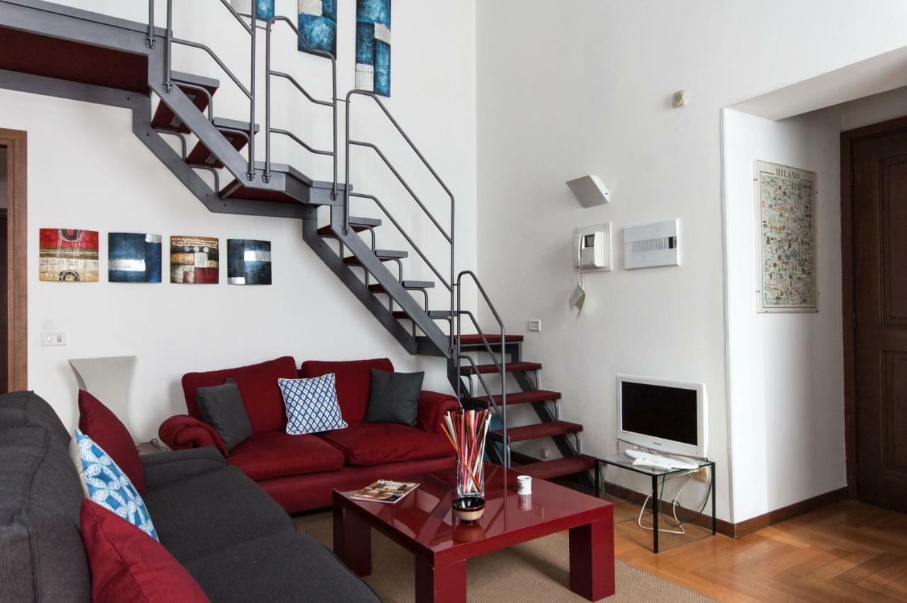 Fancy Blue Duomo Duplex Apartement Milan Luaran gambar