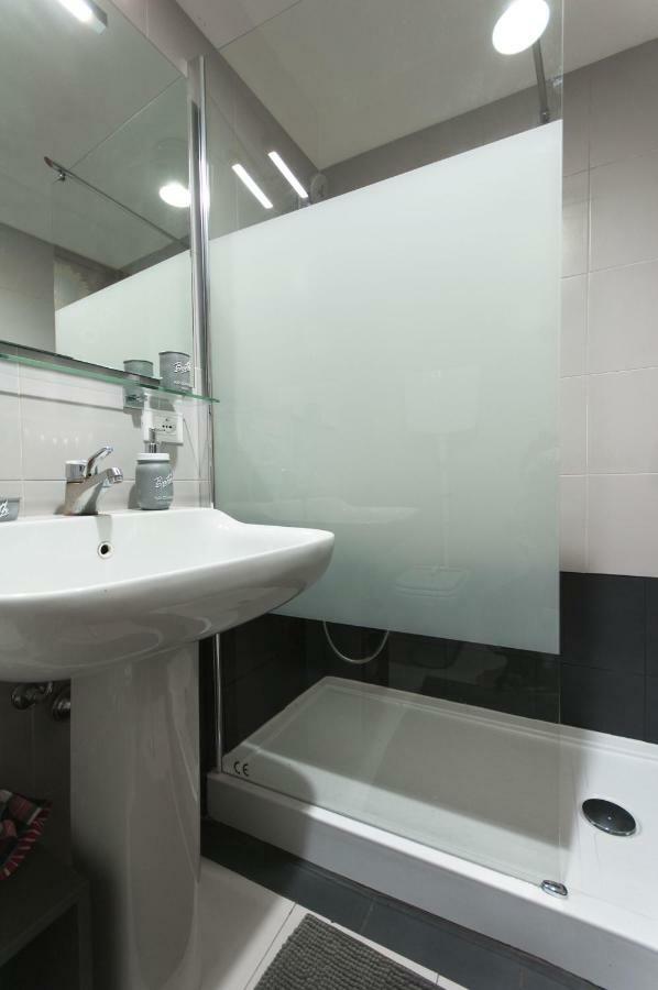 Fancy Blue Duomo Duplex Apartement Milan Luaran gambar