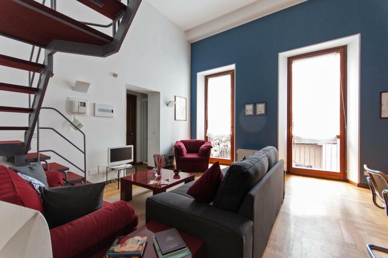 Fancy Blue Duomo Duplex Apartement Milan Luaran gambar
